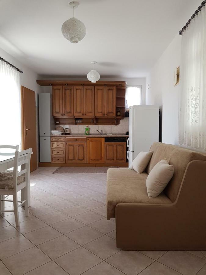 Apartments Marijeta Vir Eksteriør billede
