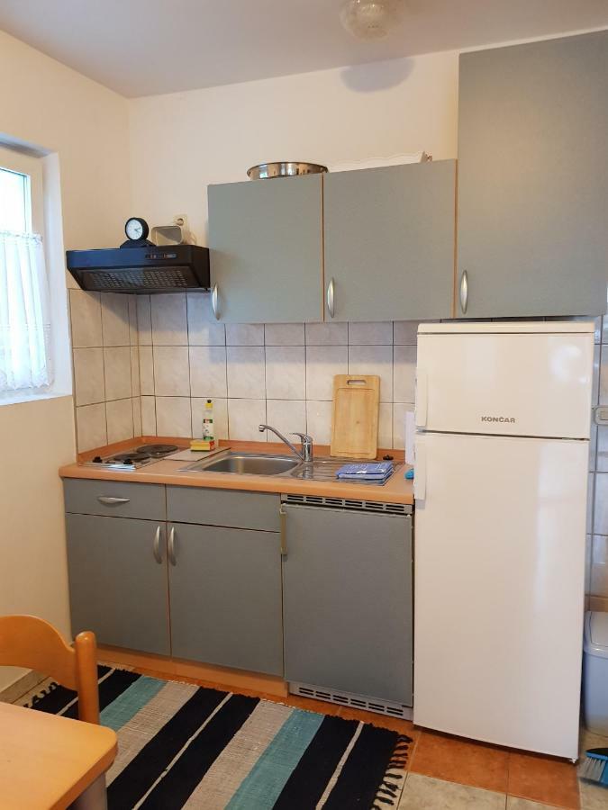 Apartments Marijeta Vir Eksteriør billede
