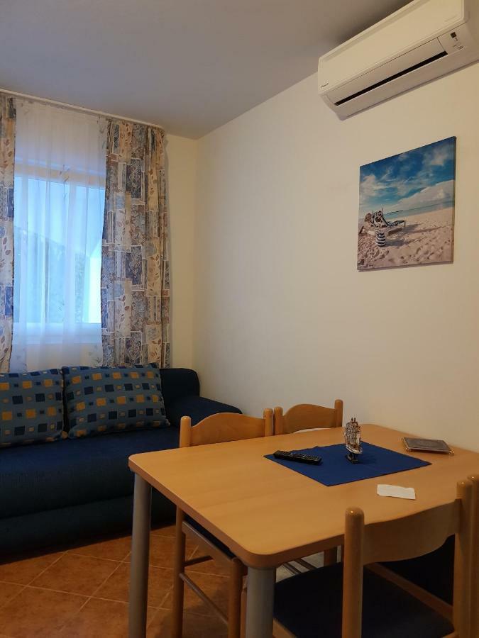 Apartments Marijeta Vir Eksteriør billede